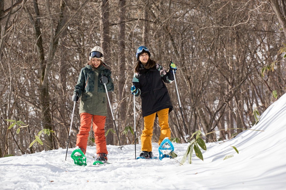 スノーシューで雪山散策