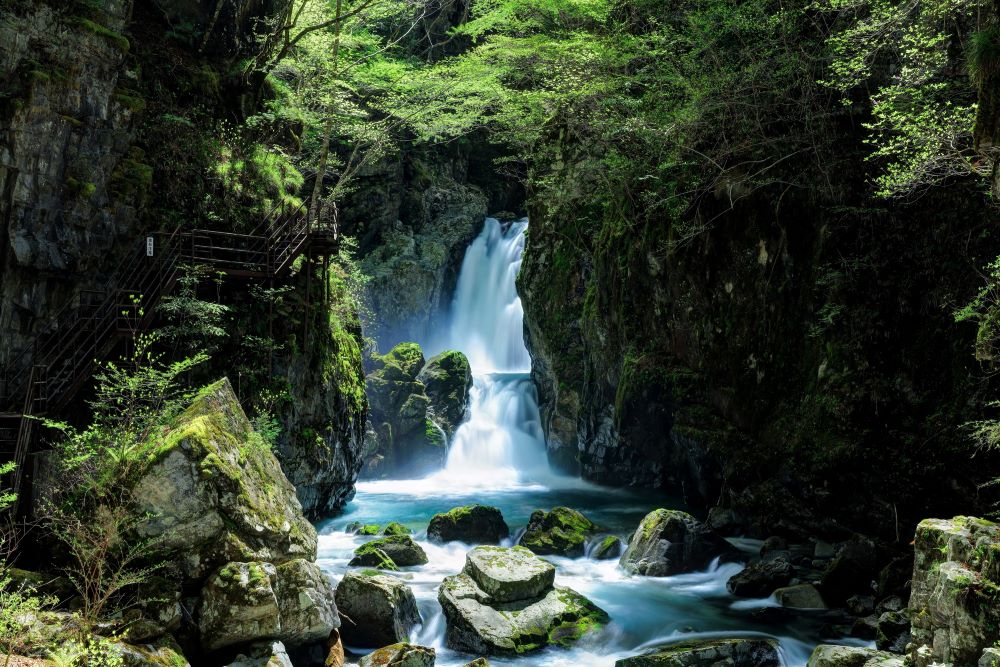 岐阜未来遺産 厳立峡　三ツ滝