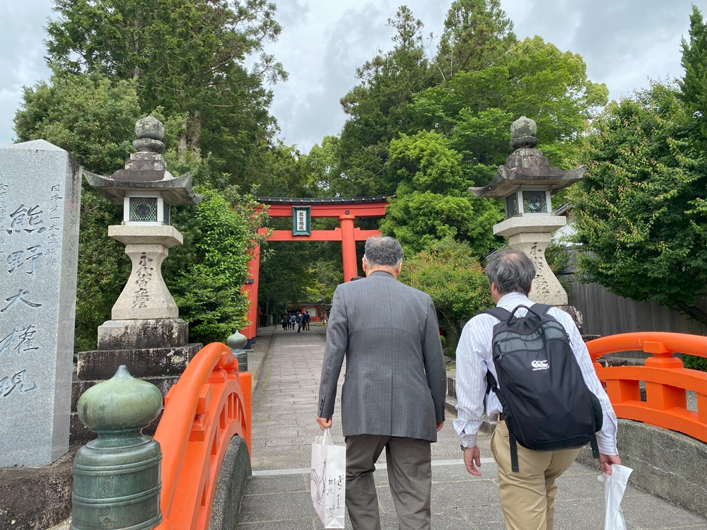 熊野速玉神社に無事到着