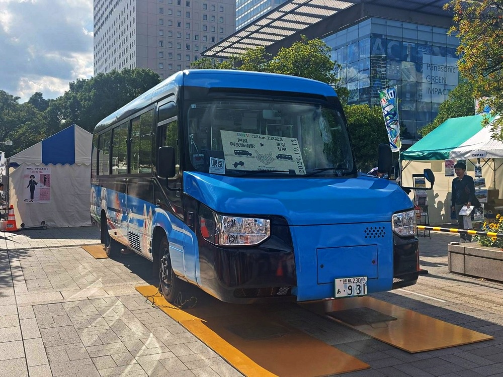 線路と道路の二刀流、阿佐海岸鉄道「ＤМＶ」がお台場・鉄道フェスティバルにやってきた