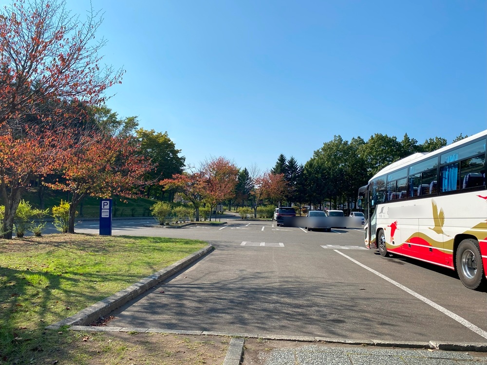 観光バス駐車場もあり