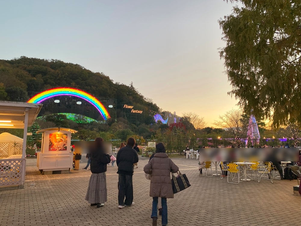 夕暮れ時のあしかがフラワーパーク