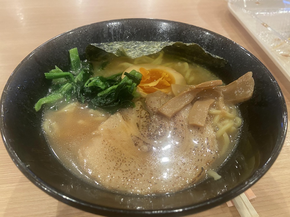 濃厚魚介醬油ラーメン